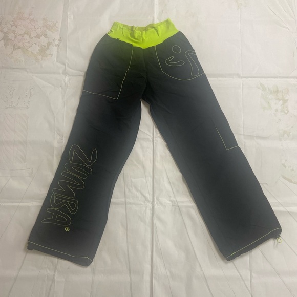 ✨ Zumba Lime & Black Set! - Picture 6 of 7